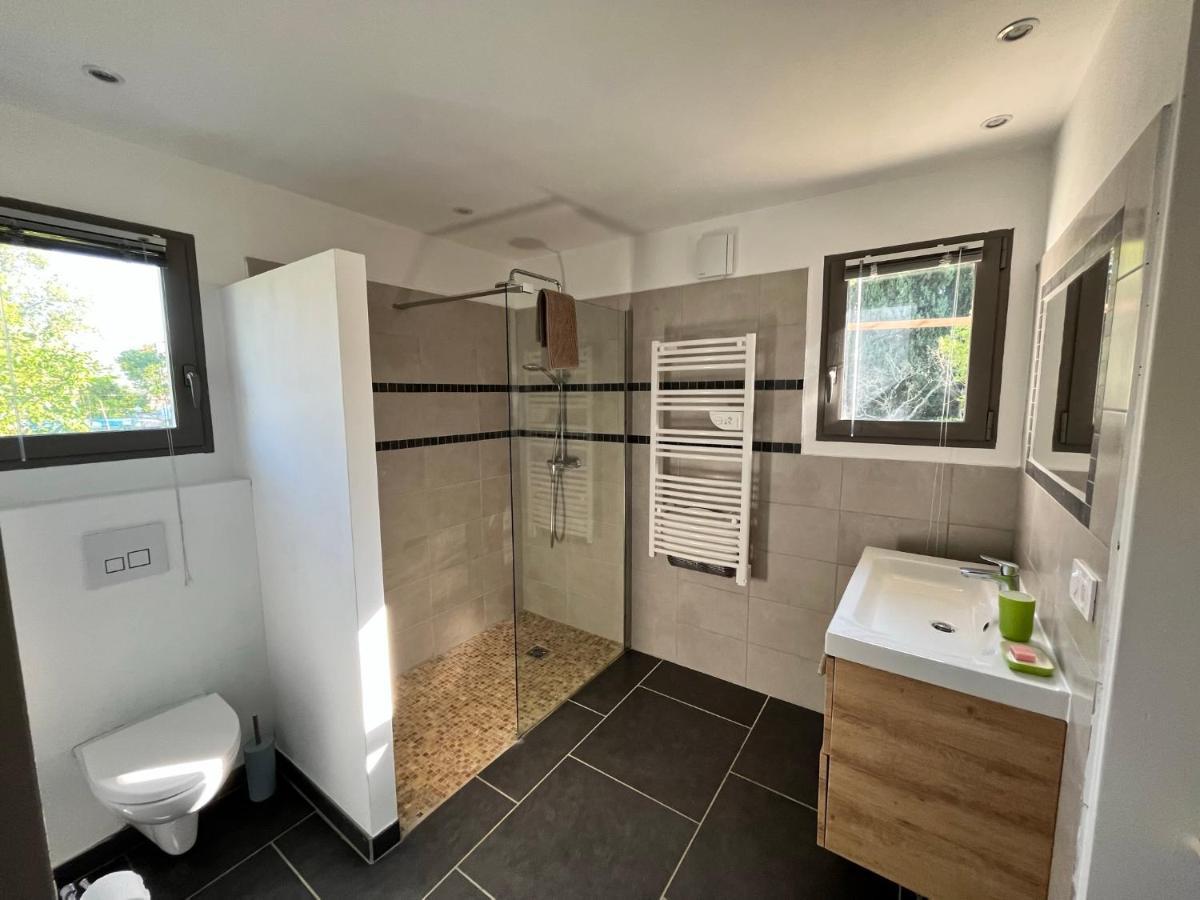 Le Cube Des Garrigues Villa Vallerargues Ngoại thất bức ảnh